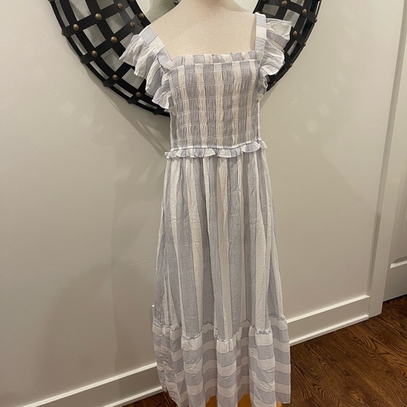 NWT Blu Pepper Navy and White lined maxi - Picture 5 of 8